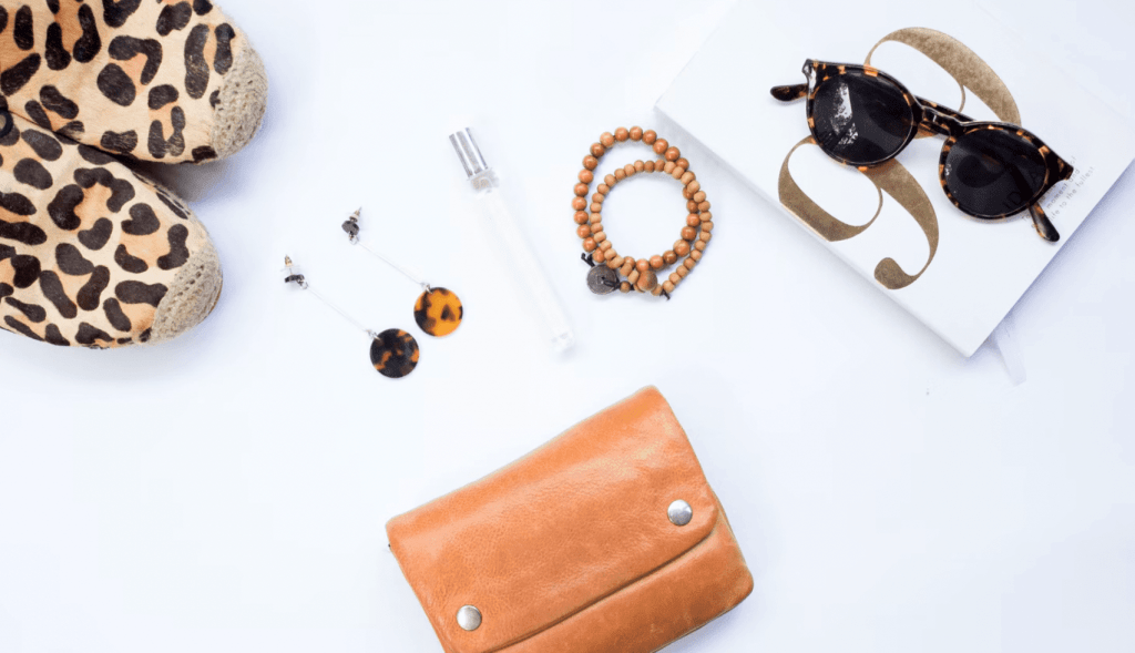 freelancers using fashion to sell on etsy